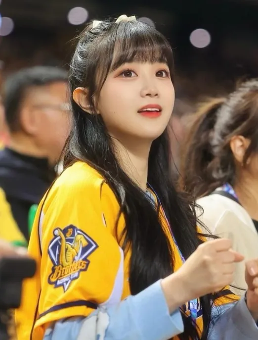 邊荷律最喜歡周思齊的應援舞。翻攝自邊荷律IG