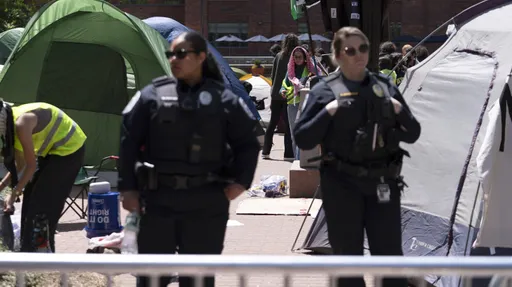 憂肢體衝突!喬治華盛頓大學要求驅離抗議學生 警方拒絕清場