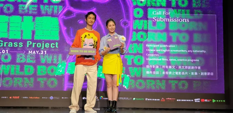 男星黃河（左）和蔡亘晏今天出席「野草計畫」第4屆活動開跑記者會。張瑞振攝