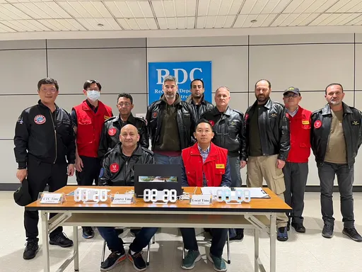 土耳其無人機隊抵台 連夜趕赴花蓮!明天一早正式投入救災