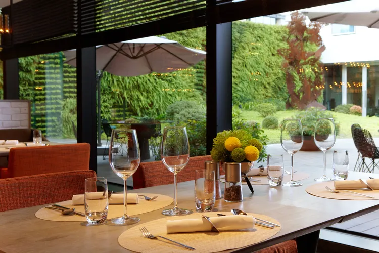 台北艾麗希爾頓格芮精選酒店LA FARFALLA義式餐廳。業者提供