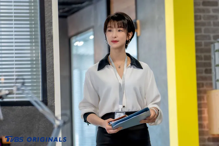 賴雅妍常常不照劇本走。TVBS提供