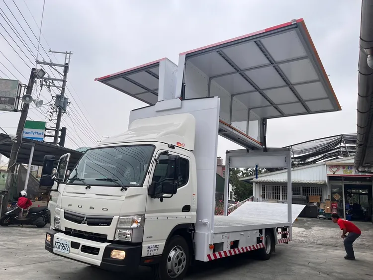 社福好點子，翻轉交通車的功能 成為工作好助力。永齡基金會提供