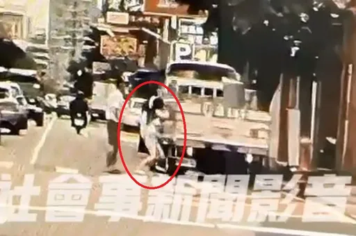 真倒楣!送瓦斯遭吵架男女「無影腳」踹車出氣 駕駛認衰駛離