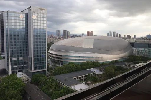 台北大巨蛋深夜火警!商場2樓機房冒火 遠雄回應了