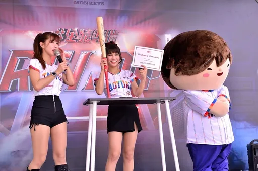 桃園市府、樂天桃猿強強聯手　球迷「環保裝扮」參加永續趴！還有好禮兌換