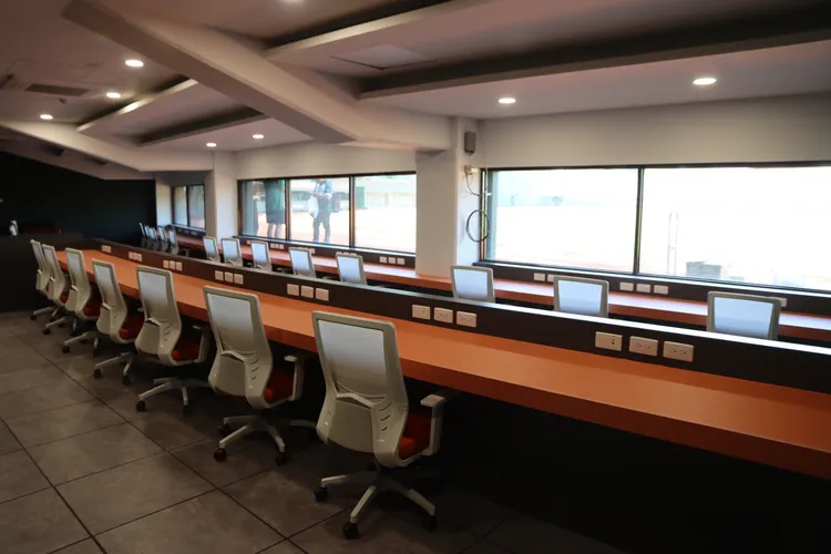 澄清湖棒球場整修後空間。市府提供