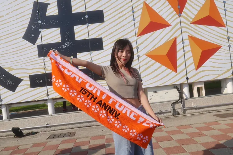 黃捷參加今年大港開場。黃捷服務處提供