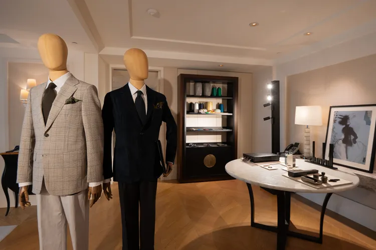 dunhill 2024年春夏系列西裝。品牌提供