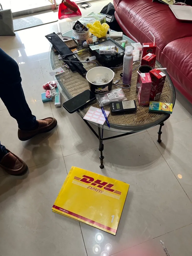 警方前往宜蘭逮人。翻攝畫面