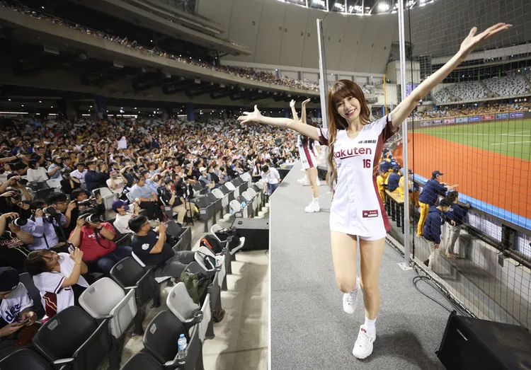 樂天改到台北大巨蛋舉行主場開幕戰。 中央社