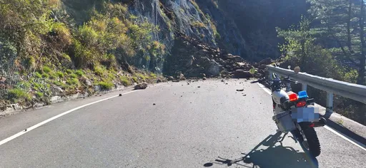 南投地震釀3傷 埔里翁疑緊張中風!台14甲鳶峰段交通中斷