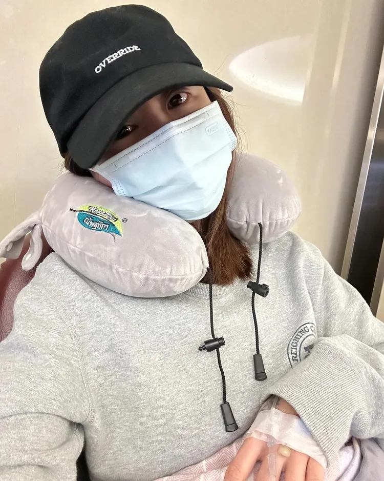 賴薇如送急診疑子宮外孕，面容憔悴。翻攝自賴薇如臉書