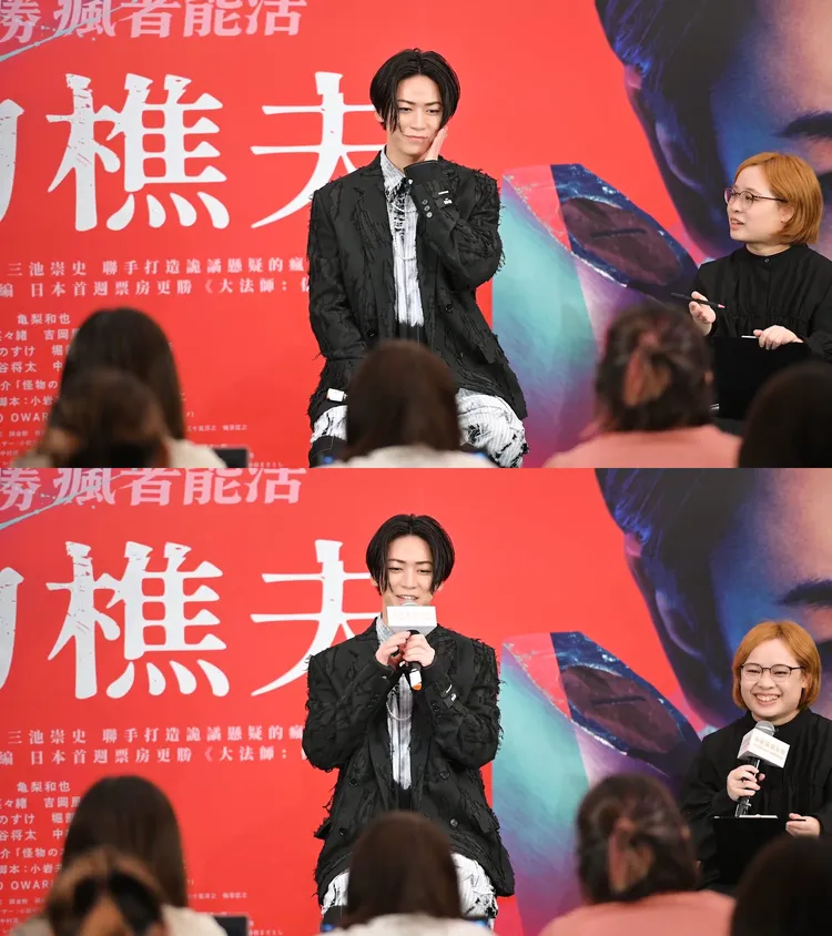 龜梨和也聽到被導演三池崇史誇「臉蛋很美」，摸著臉頰說要感謝爸媽。網銀國際影視提供