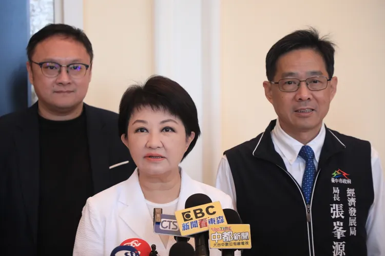 盧秀燕表示，已責成食安處進行專案查察，針對和牛餐廳查察是否有過期肉品，維護市民食品安全。市府提供