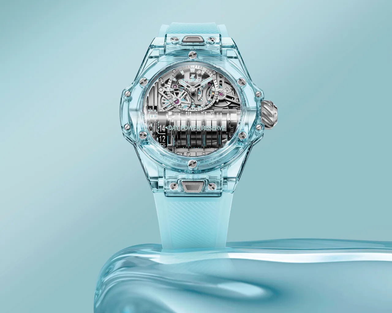 宇舶Big Bang MP 11 Water Blue水藍色藍寶石腕錶,45mm拋光湖水藍寶石錶殼,湖水藍立體橡膠錶帶,HUB 9011自製手動上鍊鏤空式動力儲存顯示機芯,動力儲存14日,防水深度30米,限量100只,526萬3000元。品牌提供