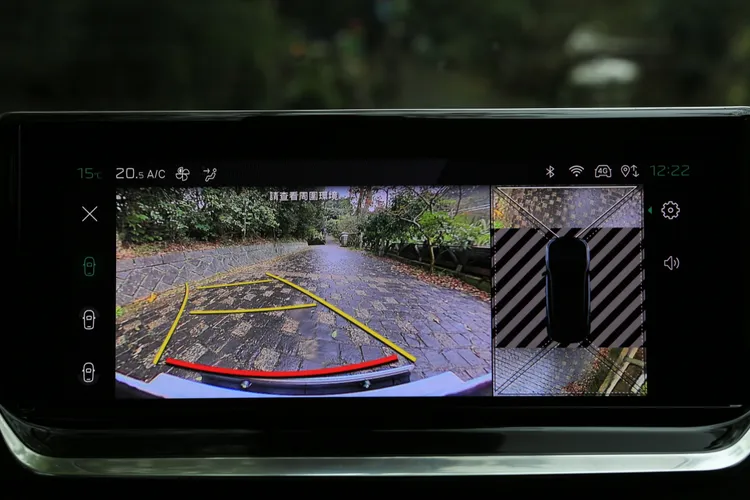 GT PACK車型則另外提供360°環景多模式自動切換駐車輔助系統。林浩昇攝