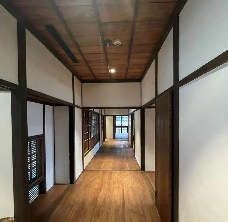 「高遠新村港務局局長官舍」曾是駐台最高主管官階的官舍。港務公司提供