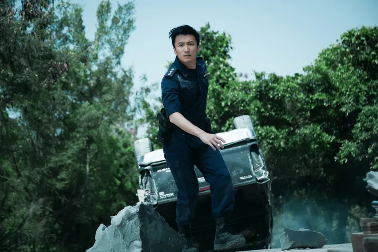 謝霆鋒飾演張學友屬下。華映提供