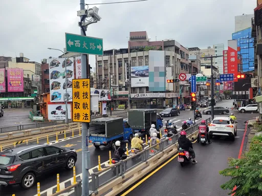 落實行人友善!竹市交通科技執法再加強 擴充5路口違規偵測6/1上路