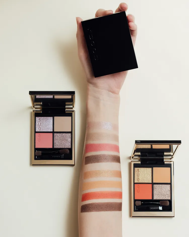 晶采盈緻眼彩盤#138（上）、#139（下），各2600元。品牌提供