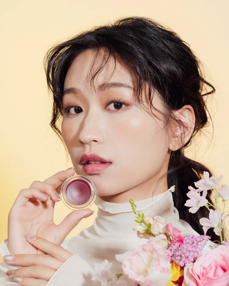 晶采柔潤唇頰膏#S03桑実。品牌提供