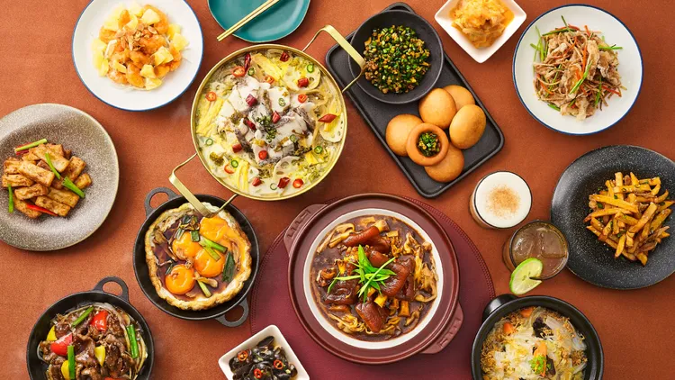 丰禾為每位媽媽準備一朵康乃馨超暖心，讓媽媽心花朵朵開。業者提供