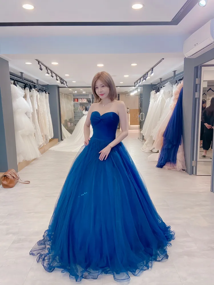 孟慶而明天將補辦婚禮。J2 Plus婚紗攝影提供