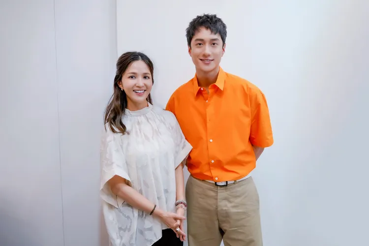 劉俊謙作客吳怡霈主持的電台節目。POP Radio提供
