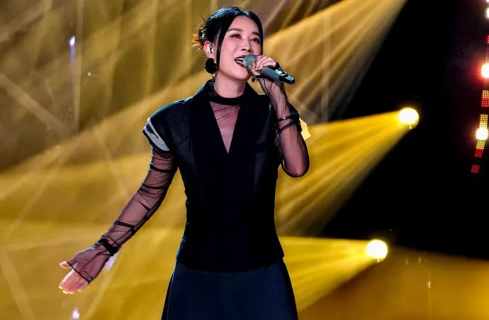 那英近兩集表現很不理想。翻攝湖南衛視《歌手》微博