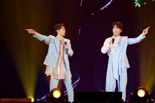 韋禮安「雙胞胎哥」竟是金曲歌王! 合體「咬」字分開色色der