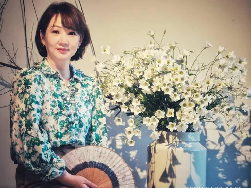 老化就是一夜的事!郁方髖關節突打不開 拍照2姿勢成致病元凶