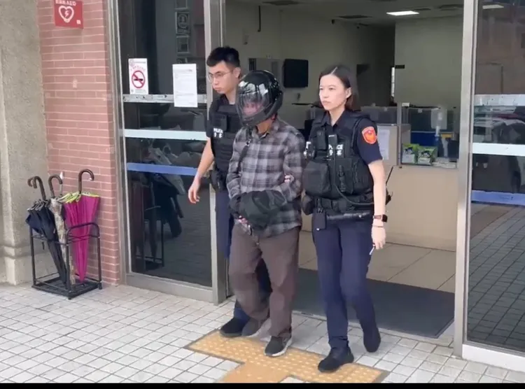 陳男移送。翻攝畫面