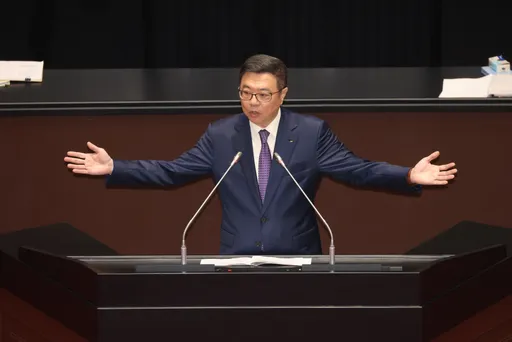 不满卓荣泰提覆议！蓝委「集体离席」抗议　她怒呛：难道要听他照稿念吗？