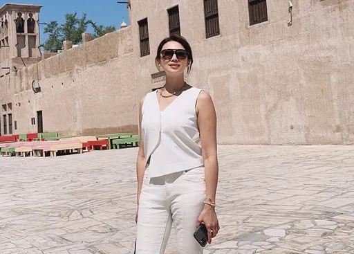 連靜雯杜拜奢華遊差點泡湯? 遇75年最大暴雨直喊:超可怕