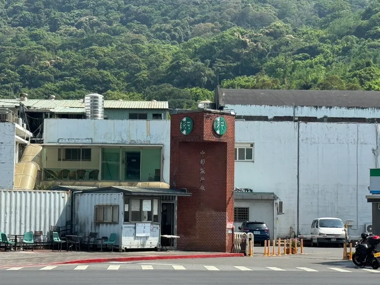 朴敏英一早10點多，便到中影文化城進行最後一天拍攝工作。特勤中心攝