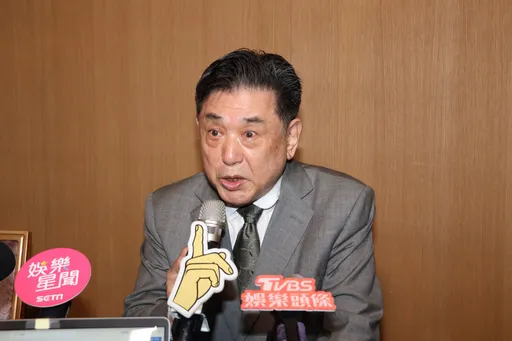 康凱開砲舊愛曹雨婷「做違法事」 握證據曝她金流不明揚言提告