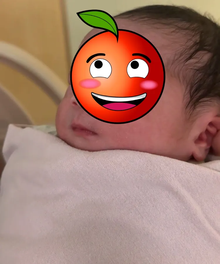 鍾沛君喜迎萌娃。一氣水產布朗提供