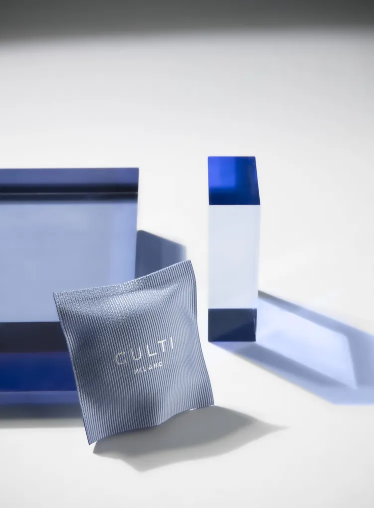 CULTI MILANO蔚藍大海S/EA車用香氛包，7*7cm／900元。品牌提供