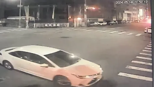 台中人行道「炸裂」 2白目高中生到案!竟是「罐子點鞭炮」惡作劇