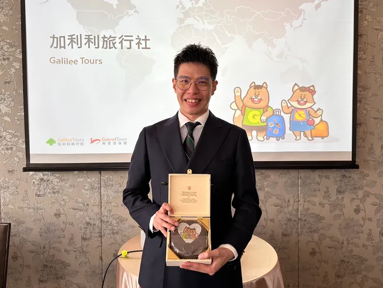 加利利旅行社營運長邱繼鋒說，加利利旅行社持續推出全台獨家入住維也納薩赫飯店行程。業者提供