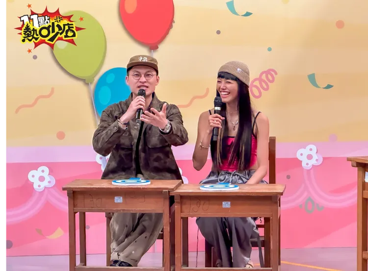 楊昇達（左）、若綺夫妻上節目談近況。TVBS提供