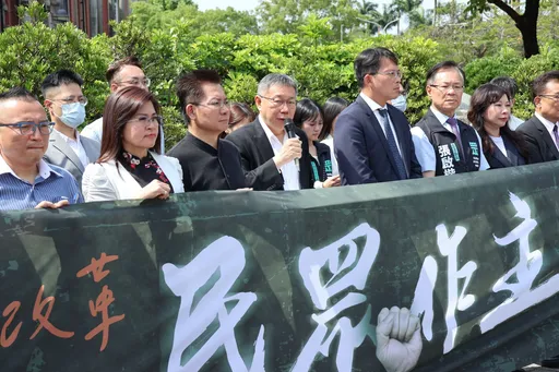 柯文哲不忍了!嗆蔡英文芭樂票「519草根決心」 今號召小草上街頭