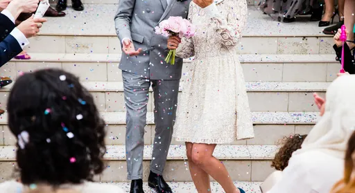 喝好兄弟喜酒女友帶1家8口來 「不差一雙筷子」誇張行徑讓他秒放生