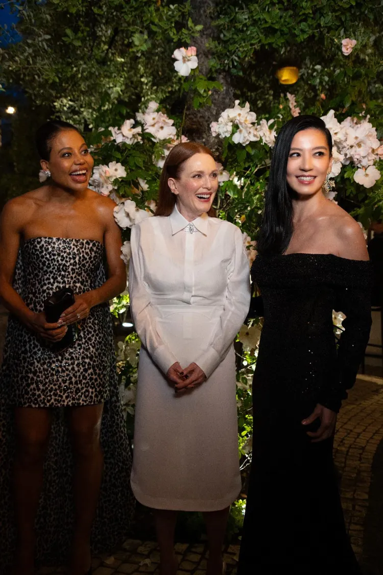 林熙蕾（右）與奧斯卡影后茱莉安摩爾（中）合影。