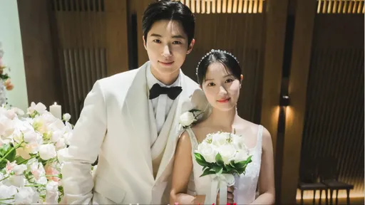 《背著善宰跑》结局甜翻粉丝 金惠奫婚纱非孙艺真同款照样仙爆