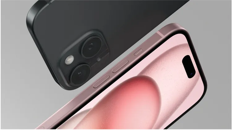 iPhone 16系列鏡頭或將改為直式排列。翻攝蘋果官網。