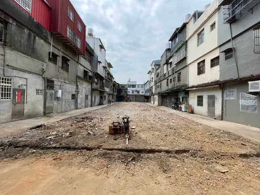 因花蓮強震受損被判危樓 大溪三元二街市場今天完成拆除