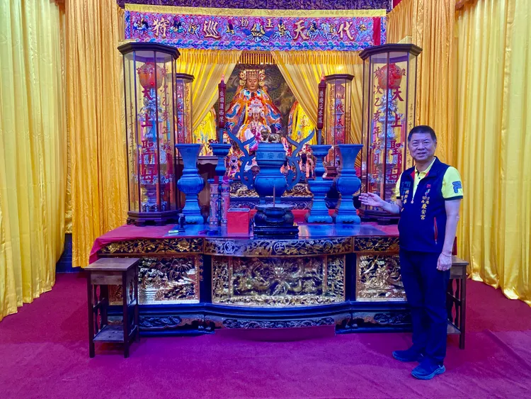 方一峰指出，西港香科擁有全國最多的自練文武陣。王志弘攝