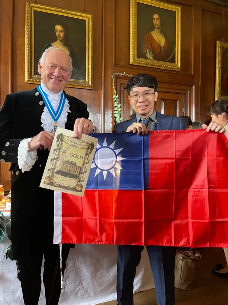 他遠赴英國參加頒獎活動。林韡勳提供